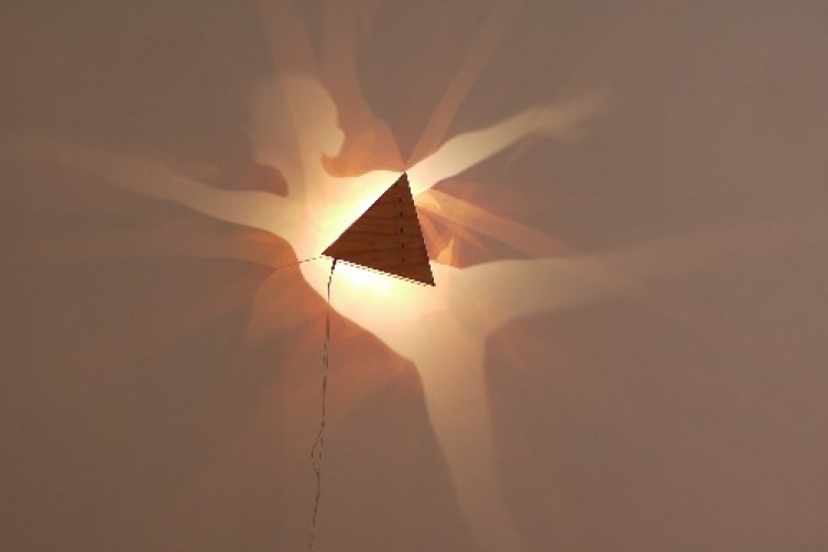 Instalación “Ondina 1”, de Fabrizio Corneli expuesta en “Speed of light”